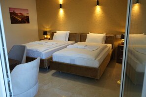 2 habitaciones, escritorio, wifi gratis y ropa de cama 