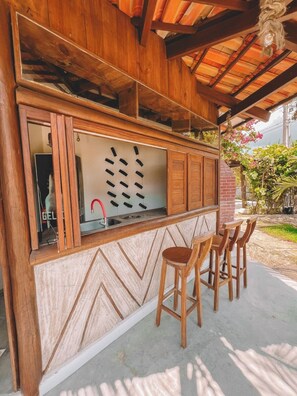 Bar (on property) - casa nossa prea (Cruz)