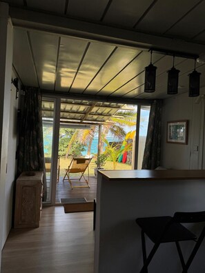 Interior - Tilakaz Kreol (Pointe d'Esny)