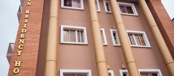 Captain Residency Hotel