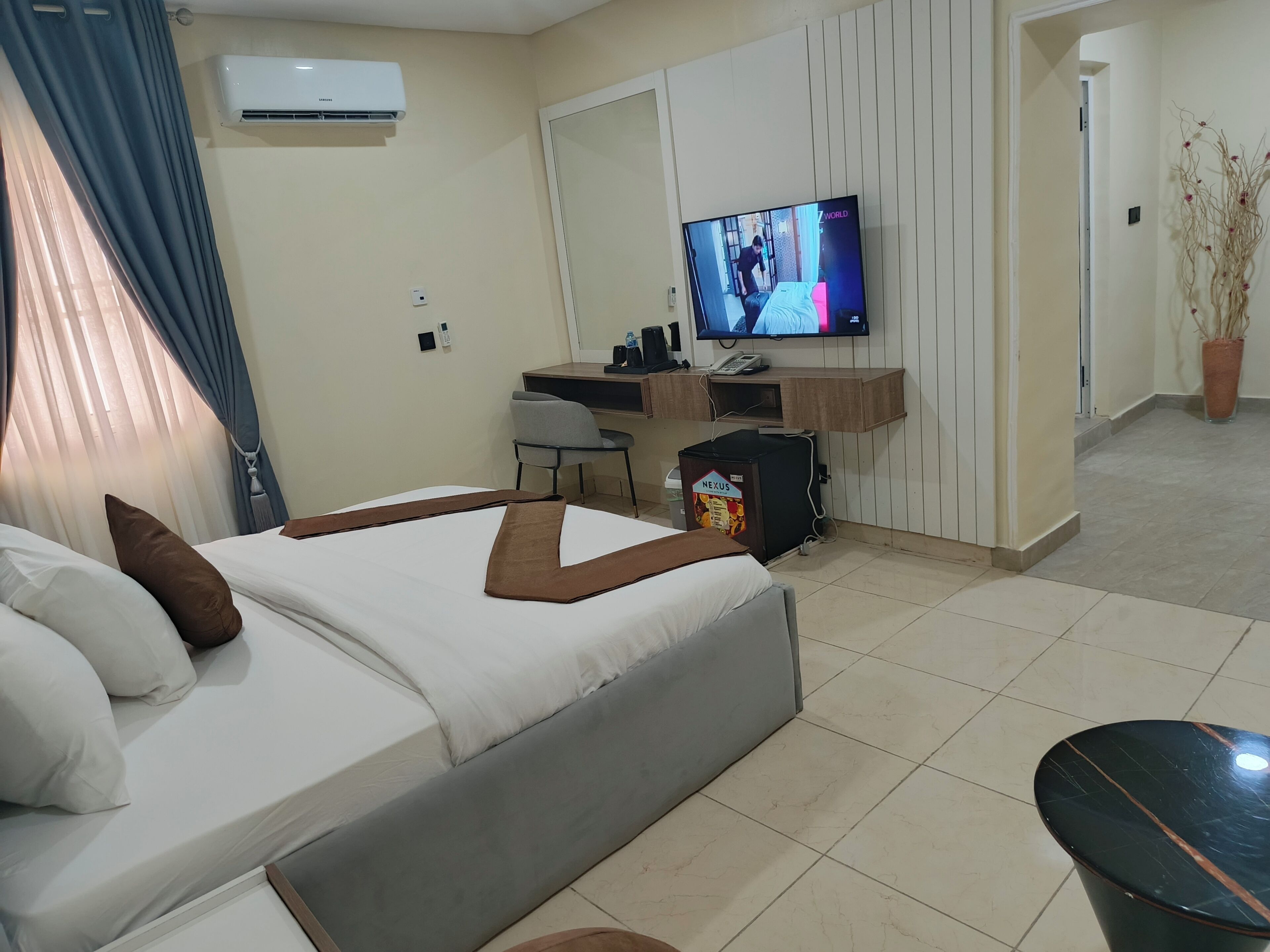 Superior Room | Meja, ruang kerja komputer riba, Wi-fi percuma 