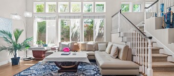 Super Stunning House with Free parking Santa Clara