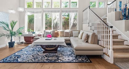 Super Stunning House with Free parking Santa Clara