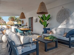 Outdoor dining - Casa Lalflornb (Alhaurin el grande)