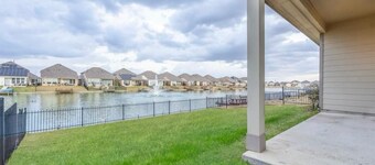 Welcoming 4-bedroom house with AC in Park Row