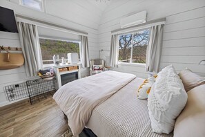 3 Schlafzimmer, Schreibtisch, Bügeleisen/Bügelbrett, kostenloses WLAN