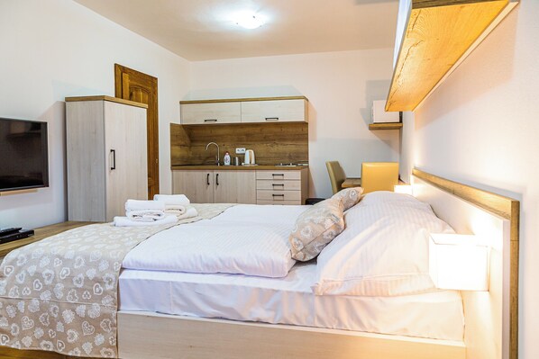 1 camera, ferro/asse da stiro, culla da viaggio, Wi-Fi gratuito