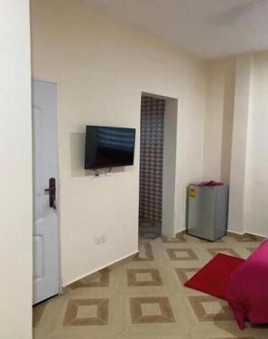 Interior - Louis Studio Apartment 6 (Greater Accra)