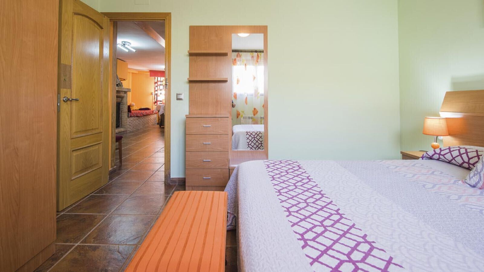 6 bedrooms, iron/ironing board, free WiFi, bed sheets