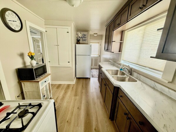 Mikrowelle, Ofen, Herdplatte