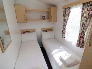 3 Schlafzimmer, individuell dekoriert, individuell eingerichtet