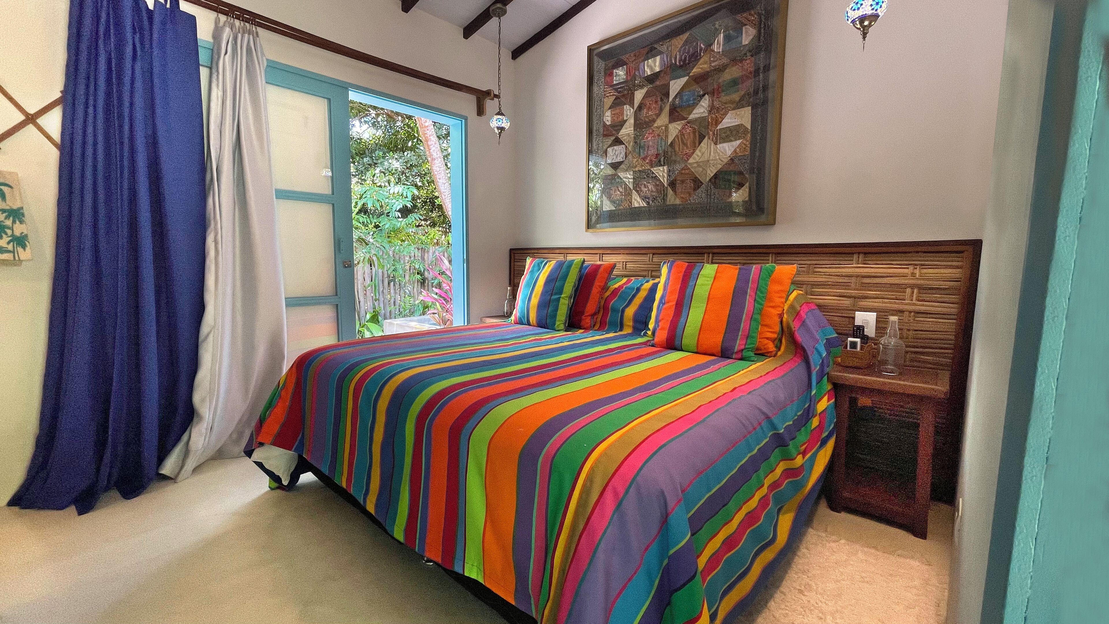 Suite, 1 King Bed, Lanai, Garden View