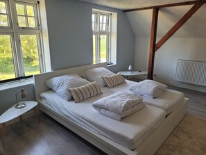 2 chambres, draps fournis