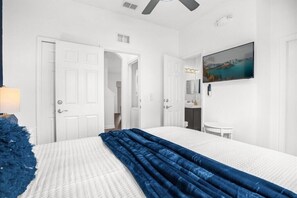 4 室のベッドルーム、アイロン / アイロン台、WiFi、ベッドシーツ