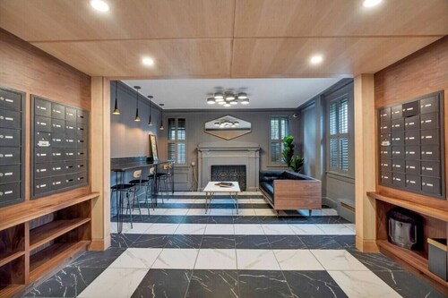 Modern Studio Retreat