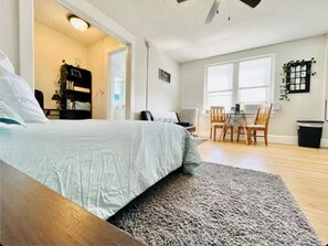 Desk, iron/ironing board, free WiFi, bed sheets