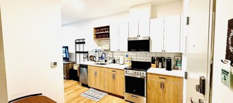 Yale New Haven Stay—modern, fully furnished studio in the heart of downtown.