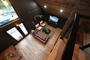 Smart TV, chimenea