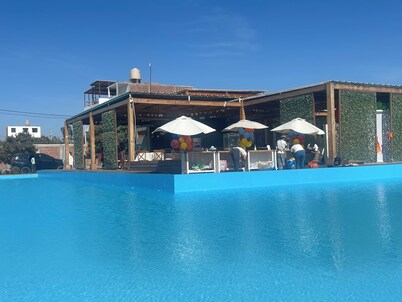 Villa, Sun and relaxation near Huacachina Ica oasis