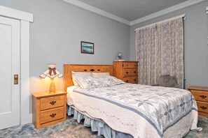 2 habitaciones, escritorio, wifi gratis y ropa de cama