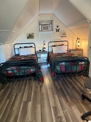 1 chambre, fer et planche à repasser, draps fournis