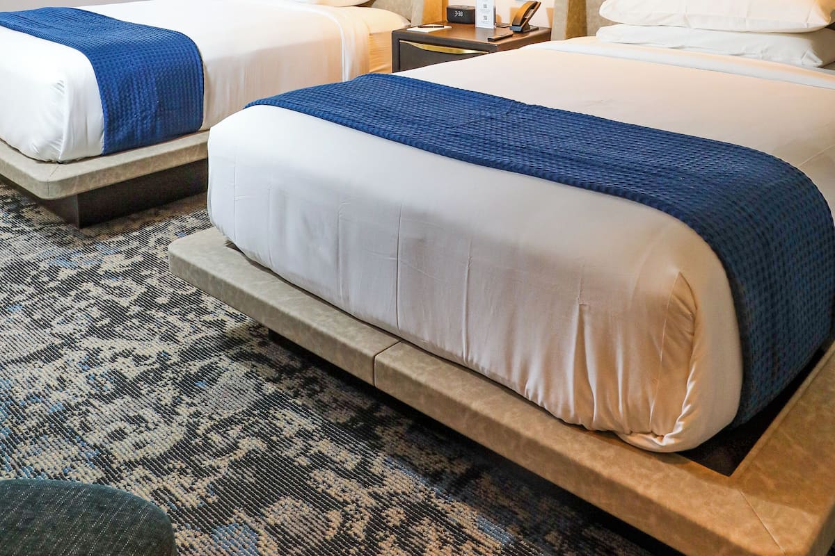 Egyptian cotton sheets, premium bedding, free WiFi, bed sheets