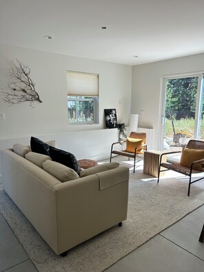 Living area - New Build-1 bedroom apartment in Truckee (Truckee)