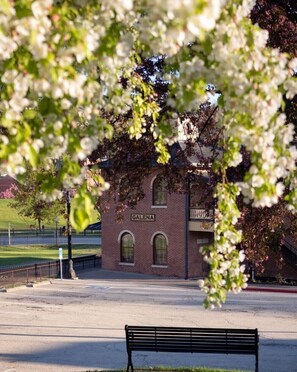 House, Private Bathroom (Olive Tree Rentals) | Exterior