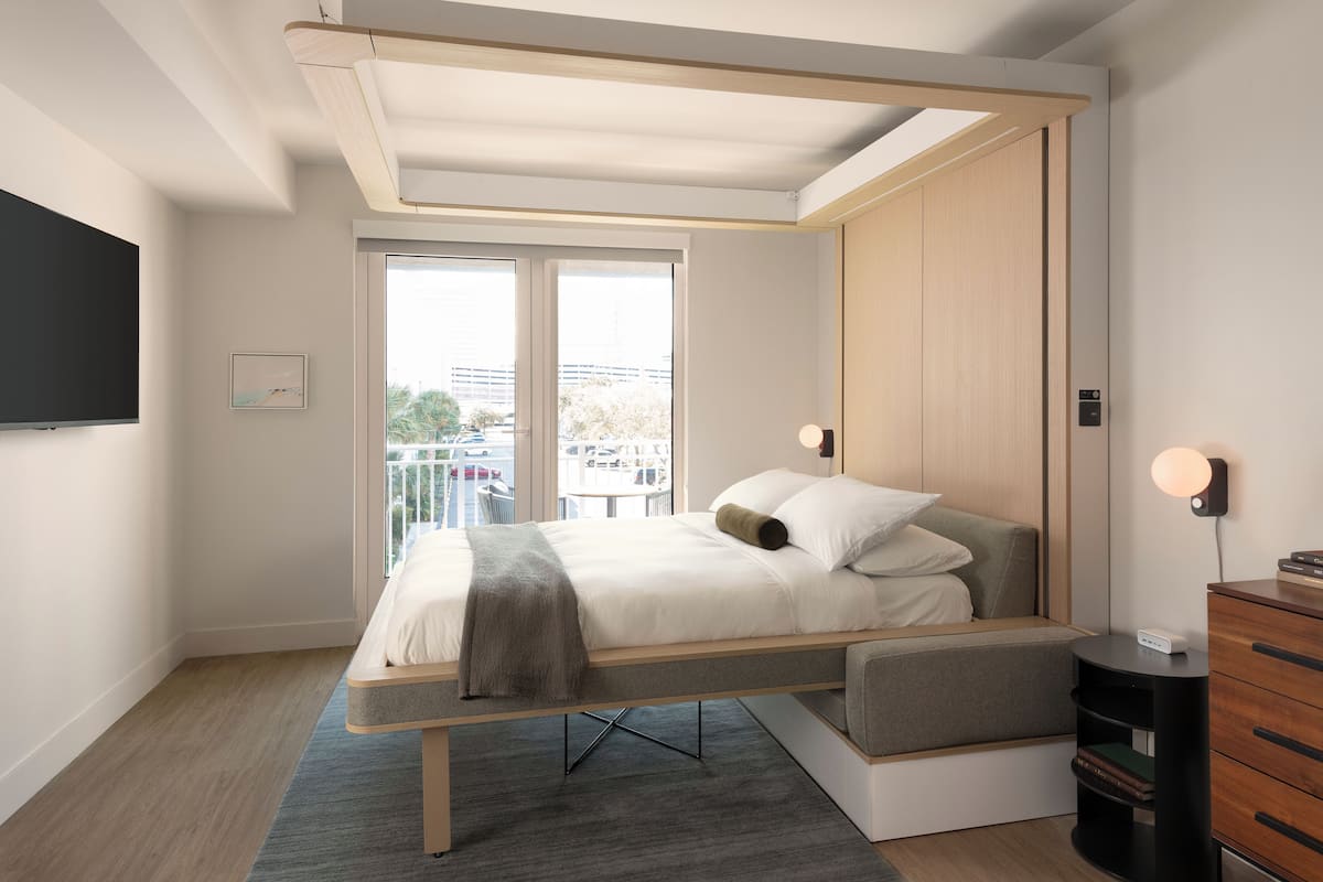 Studio, toegankelijk voor mindervaliden | Een laptopwerkplek, gratis wifi, beddengoed