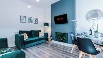 Apartment | Living area