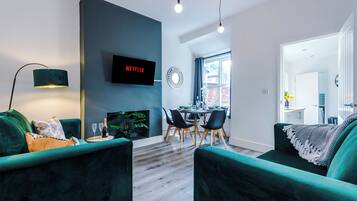 Apartment | Living area