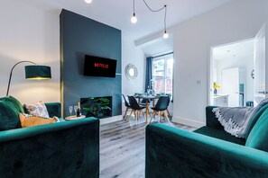 Apartment | Living area