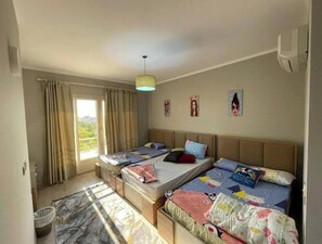 4 bedrooms