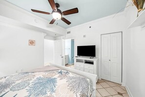 1 bedroom, iron/ironing board, travel cot, WiFi