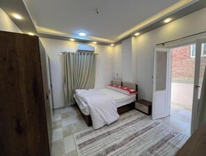 1 bedroom, Internet, bed sheets