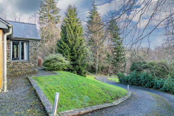 Property grounds - Bracken Ground (Ulverston)