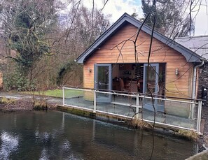 コテージ | 施設の敷地