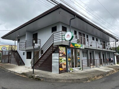 纳蒂沃阿雷纳尔酒店