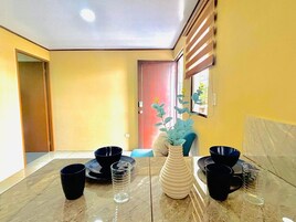 Apartamento premium, vista para a cidade | Área de estar