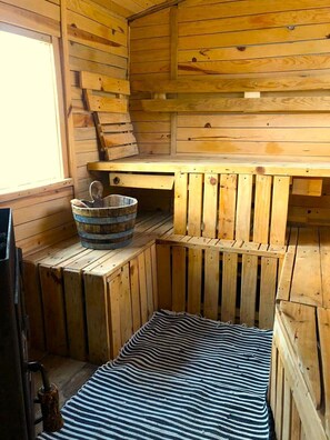 Sauna - 1. Rustic Rondavel with Wood-burner & Sauna – Long-stay Winter Retreat (Vimeiro)
