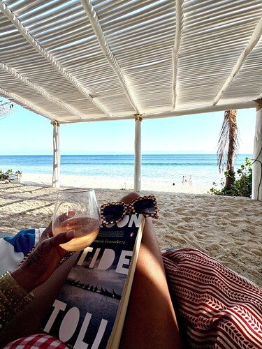 Artist Cliffside Home with private beach access and cabana and two cats.