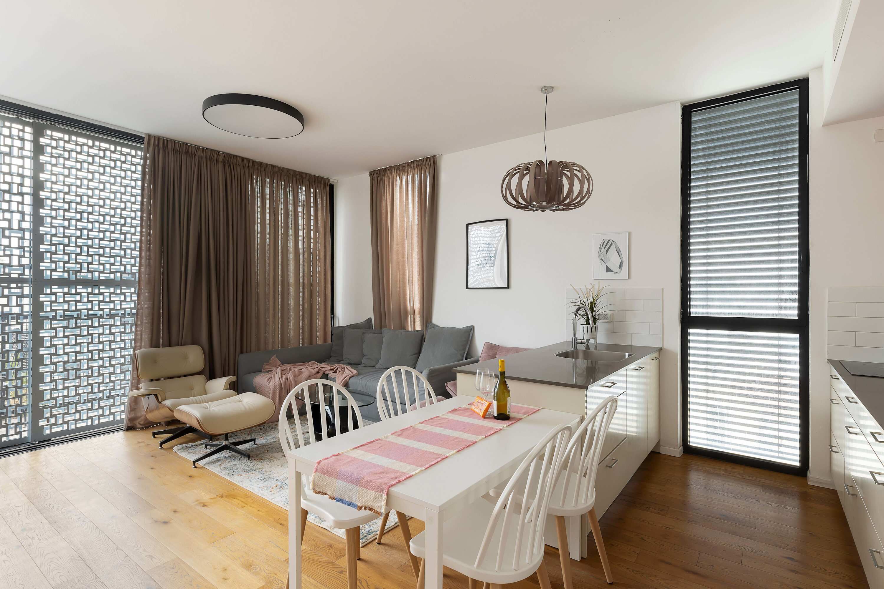 Perfect Family Retreat By The Beach &Carmel Market - Tel Aviv-Yafo