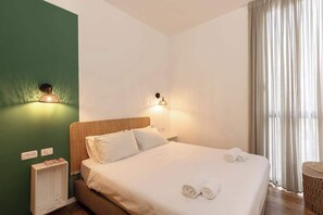 2 chambres, fer et planche à repasser, Wi-Fi, literie fournie