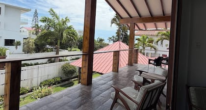 Chavelas - Villa By The Beach