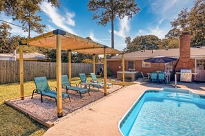 屋外ダイニングエリア