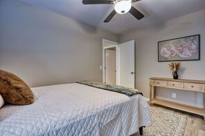 3 bedrooms, iron/ironing board, travel crib, WiFi