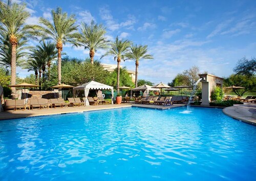 Discover your perfect desert retreat at The Westin Kierland Villas, Scottsdale