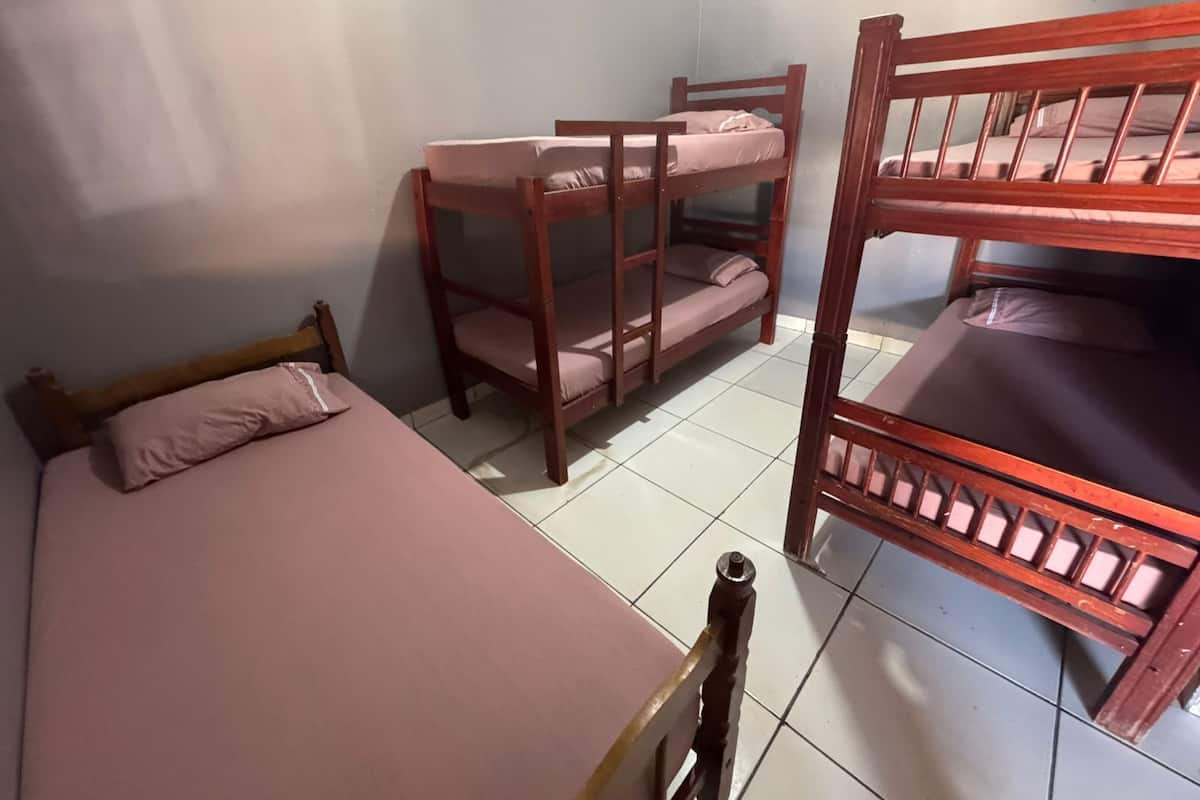 Quadruple Room | Bed sheets