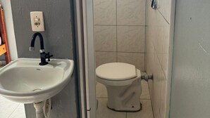 Room - Pousada Village  (Aparecida de Goiânia)