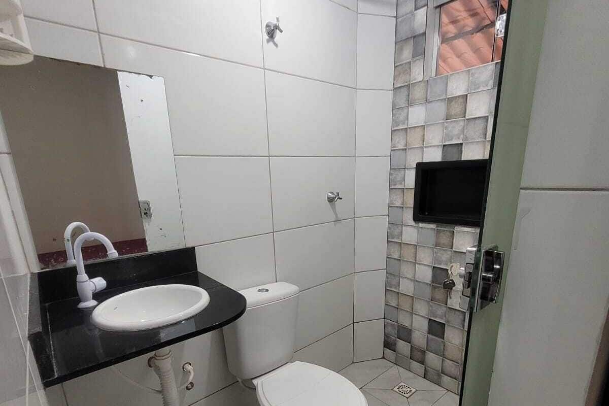 Comfort Triple Room | Bathroom | Shower, towels, soap, toilet paper